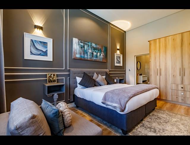 6 bed property to rent in EDENBURG